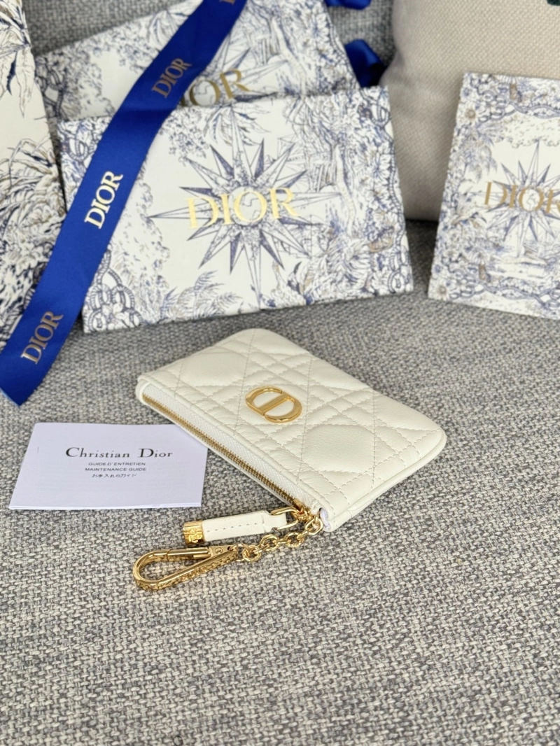D10r wallets 4081-0656