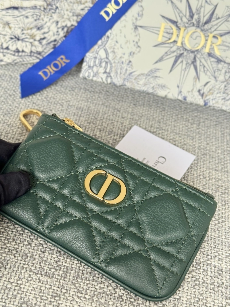 D10r wallets 4081-0657
