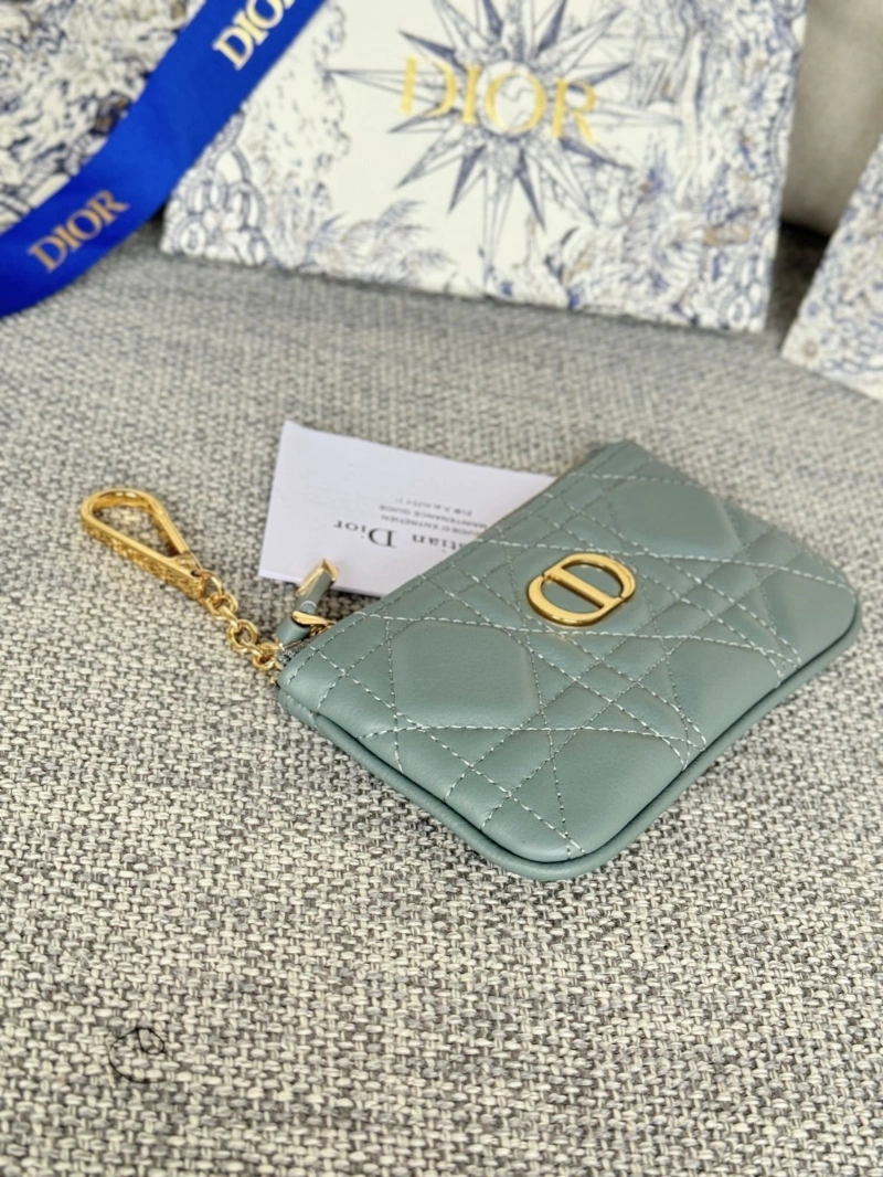 D10r wallets 4081-0658
