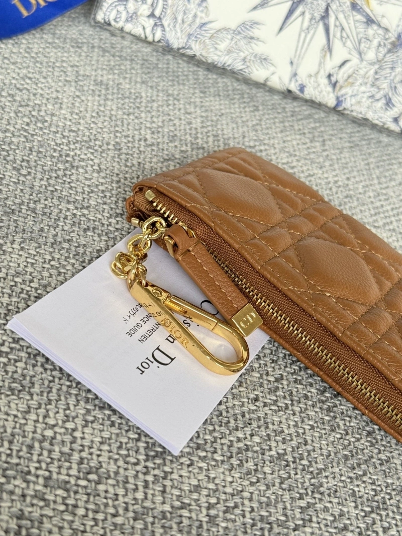 D10r wallets 4081-0660