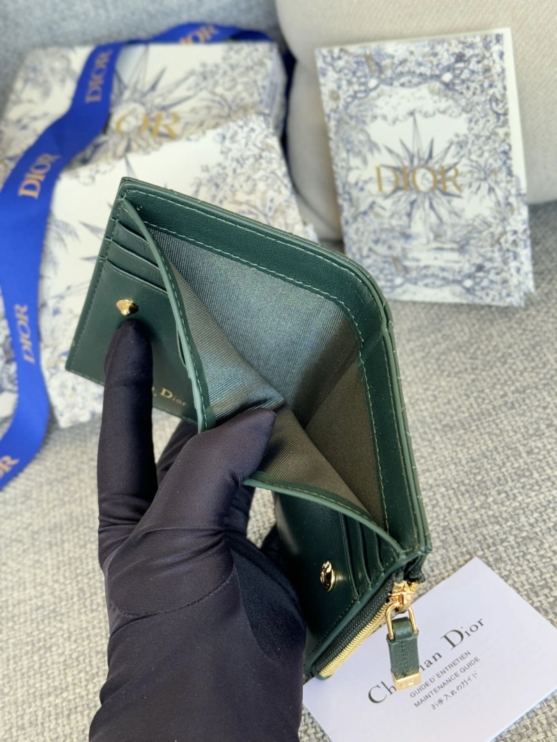 D10r wallets 4081-0661
