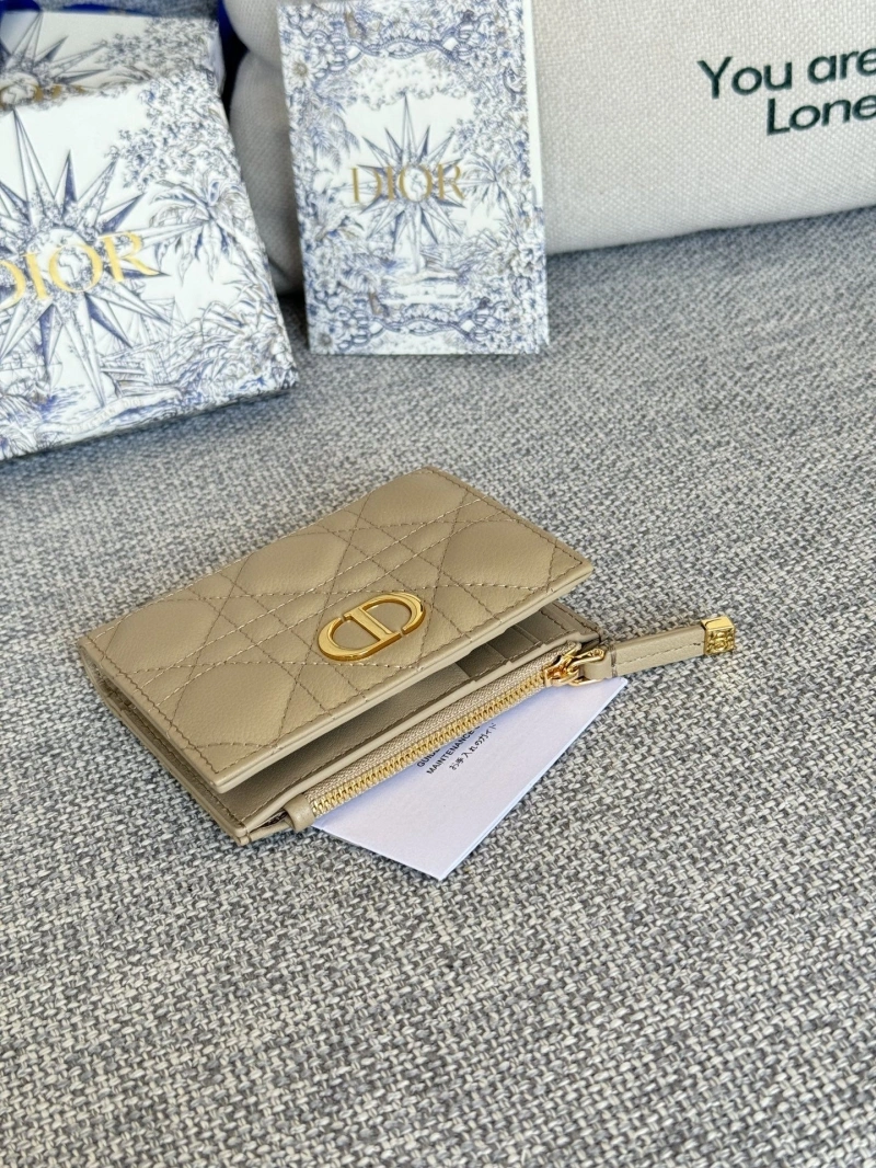 D10r wallets 4081-0667