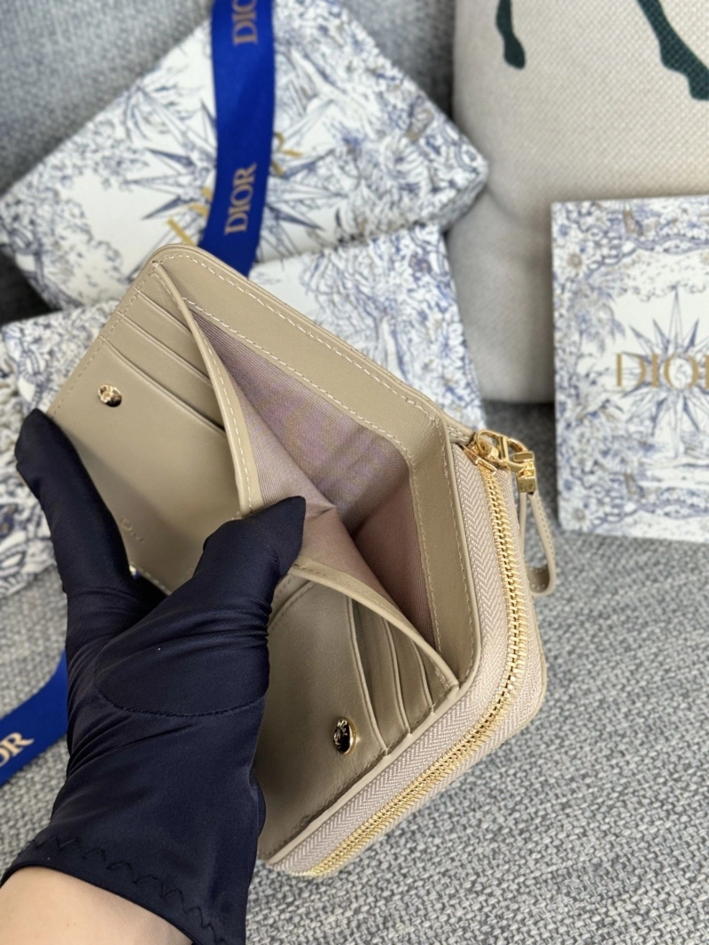 D10r wallets 4081-0671
