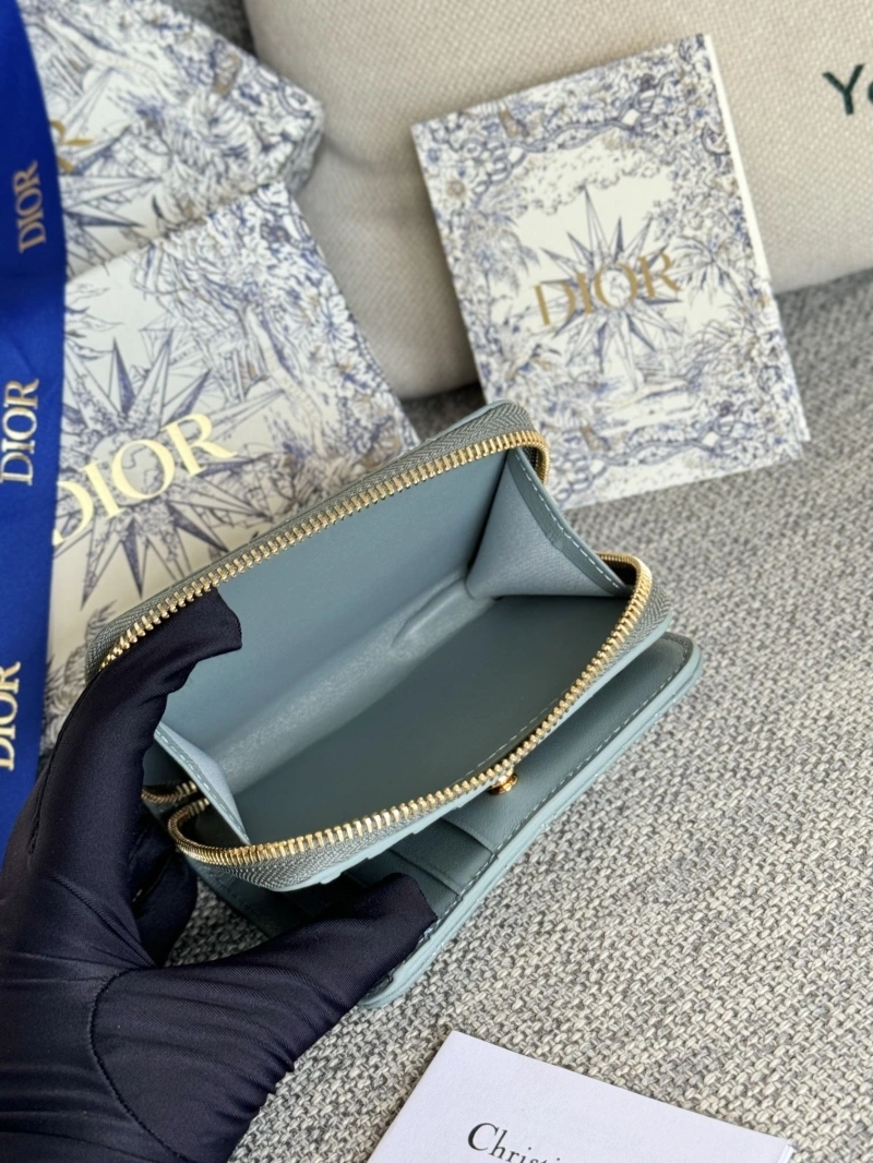 D10r wallets 4081-0673