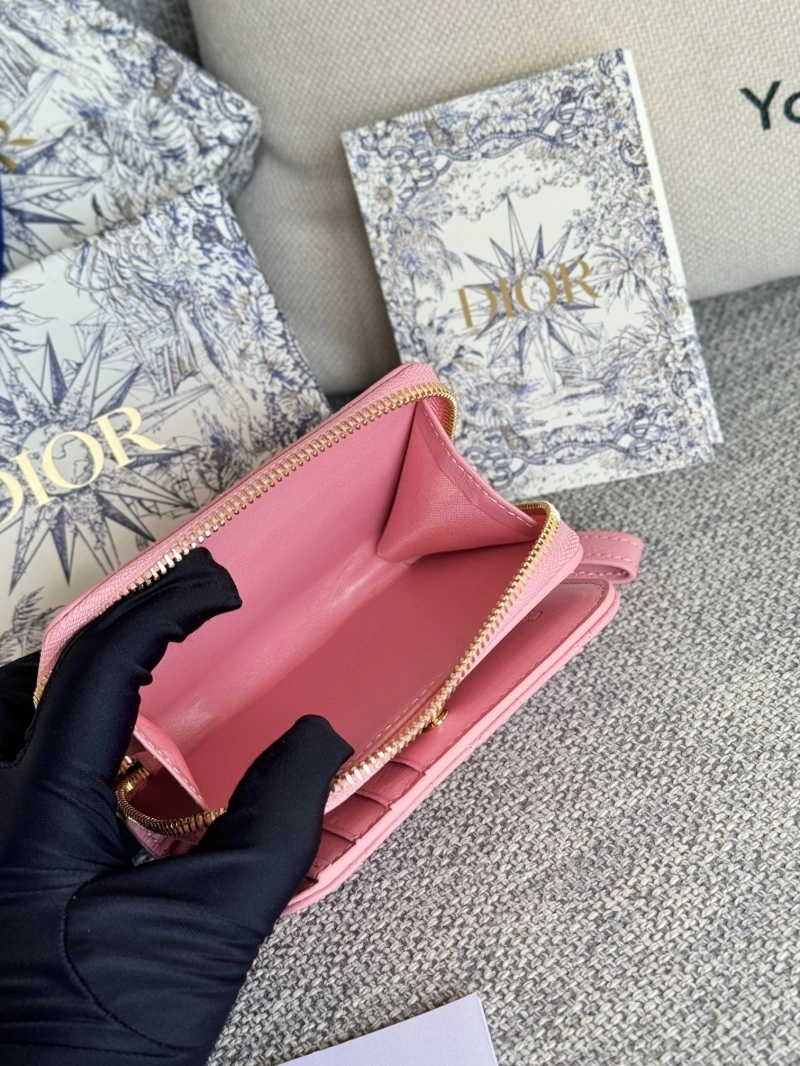 D10r wallets 4081-0674