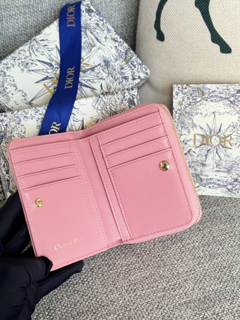 D10r wallets 4081-0674