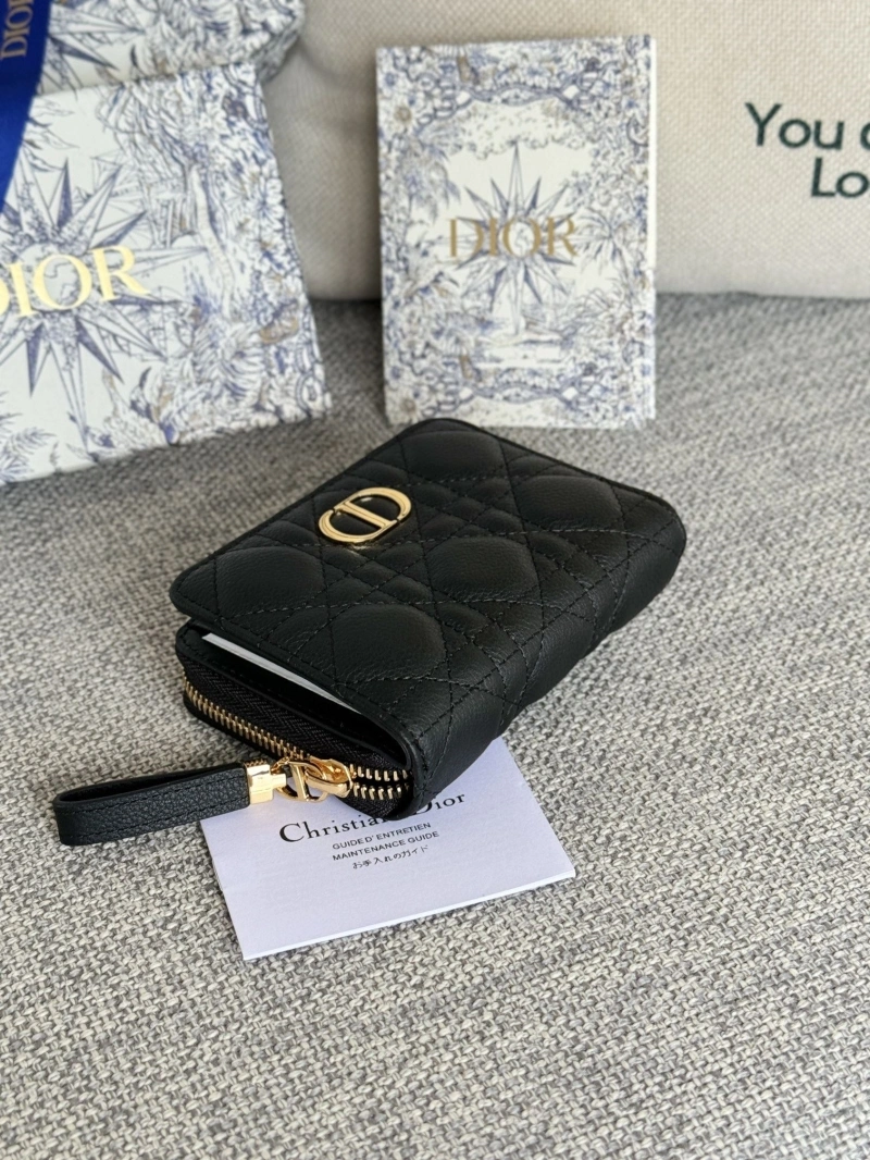 D10r wallets 4081-0675