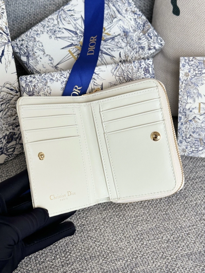 D10r wallets 4081-0676