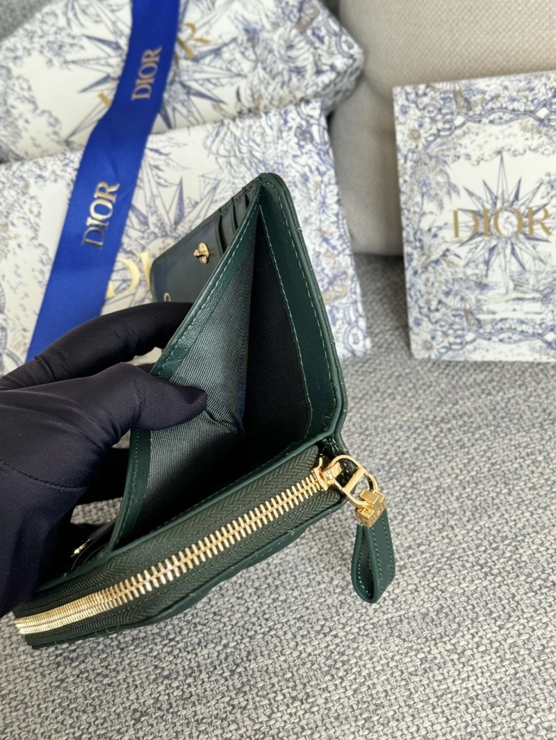 D10r wallets 4081-0679