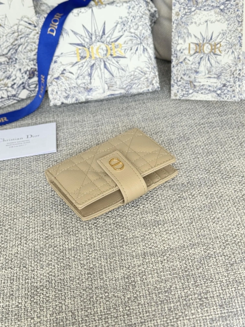 D10r wallets 4081-0681