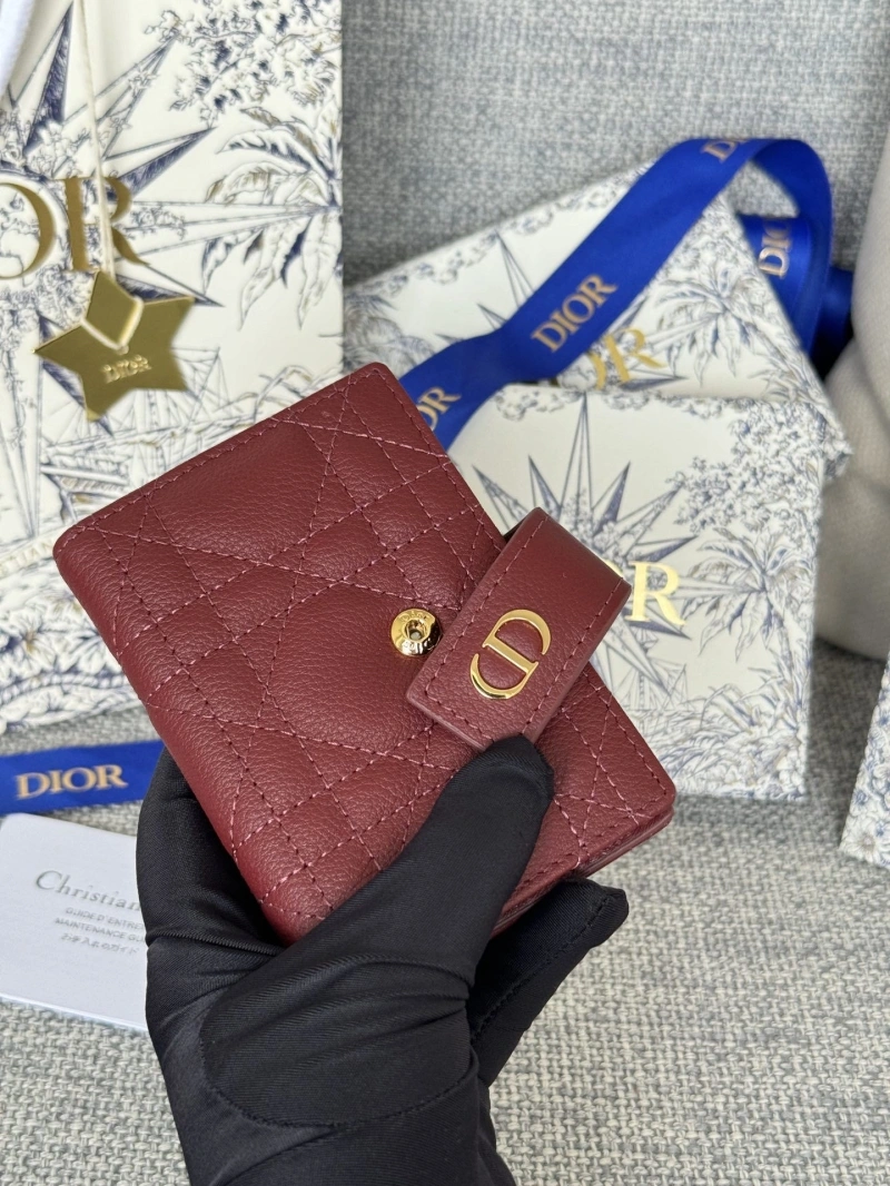 D10r wallets 4081-0684