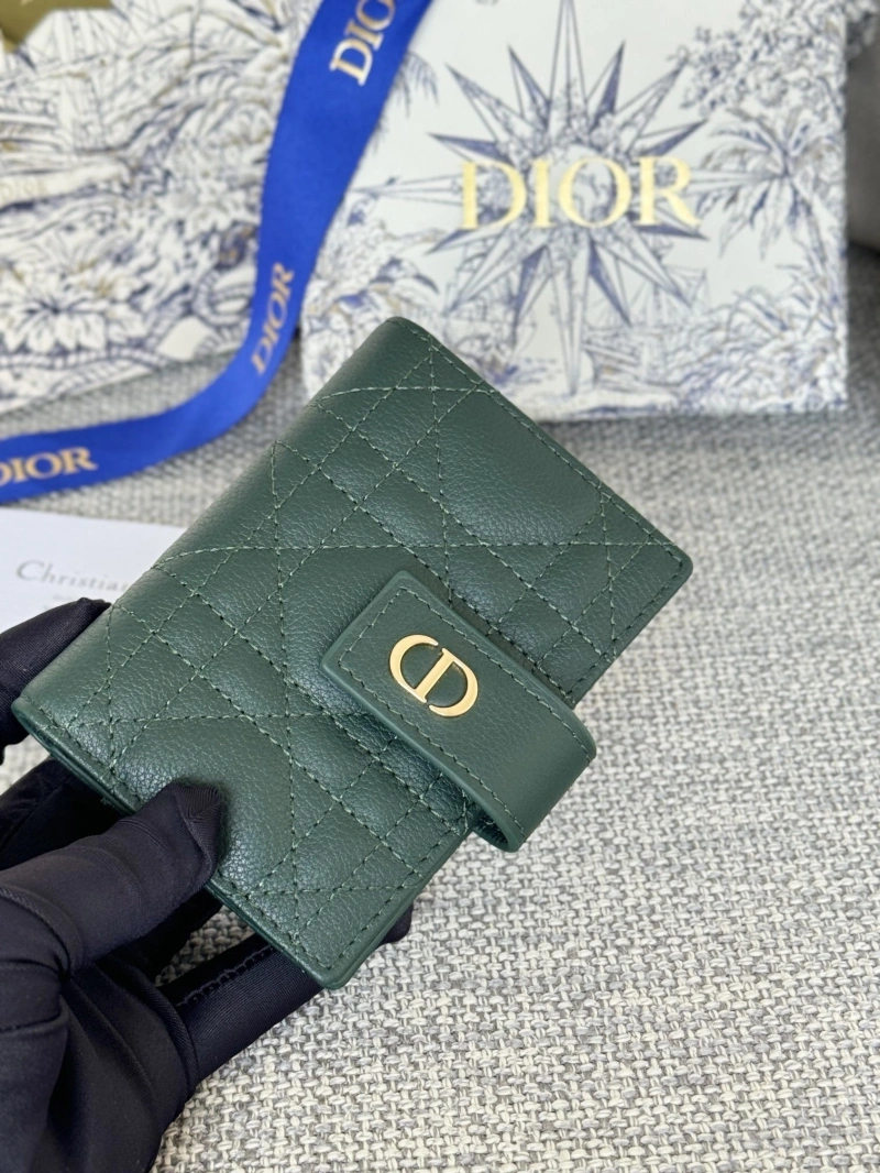 D10r wallets 4081-0685