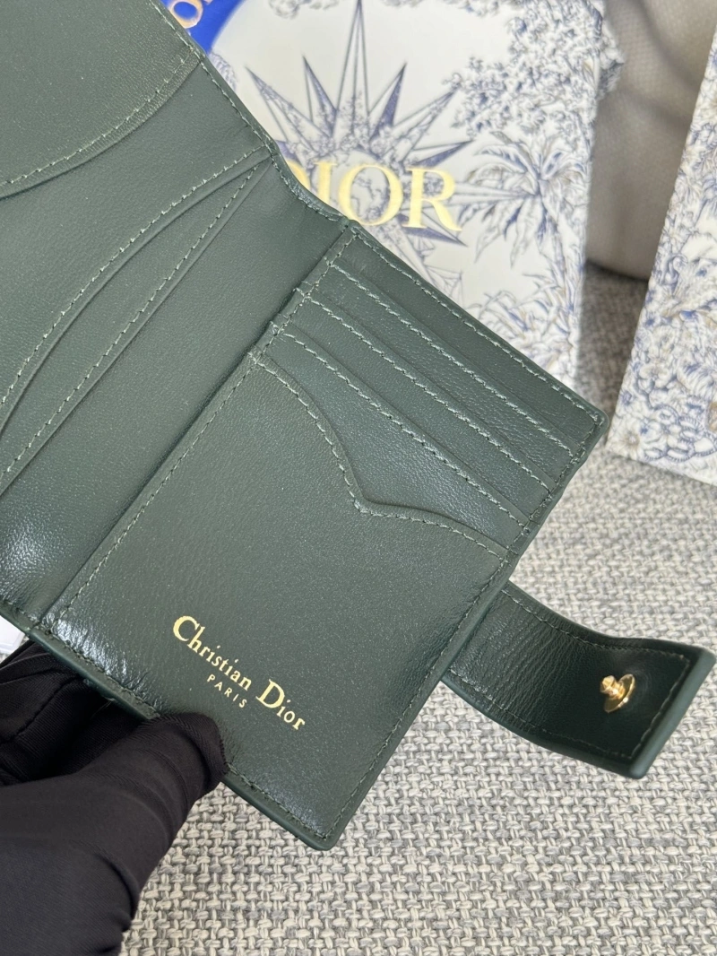 D10r wallets 4081-0685