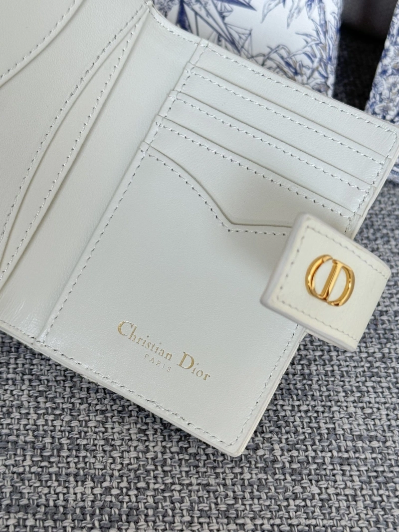 D10r wallets 4081-0687