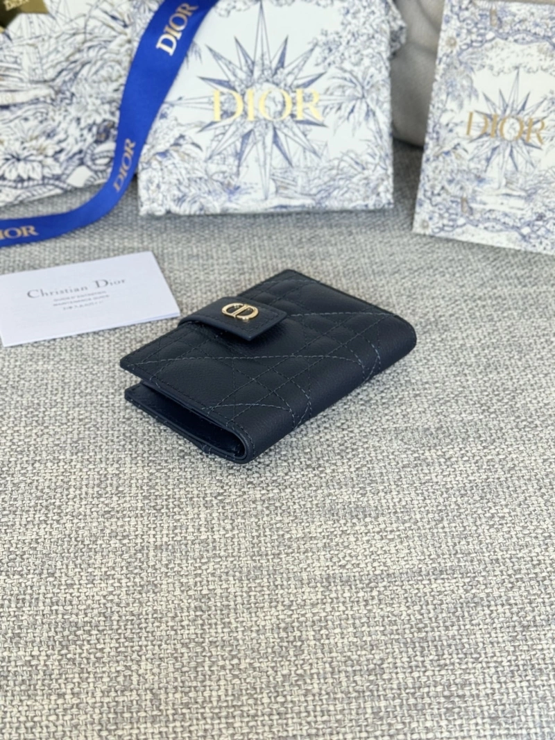 D10r wallets 4081-0688
