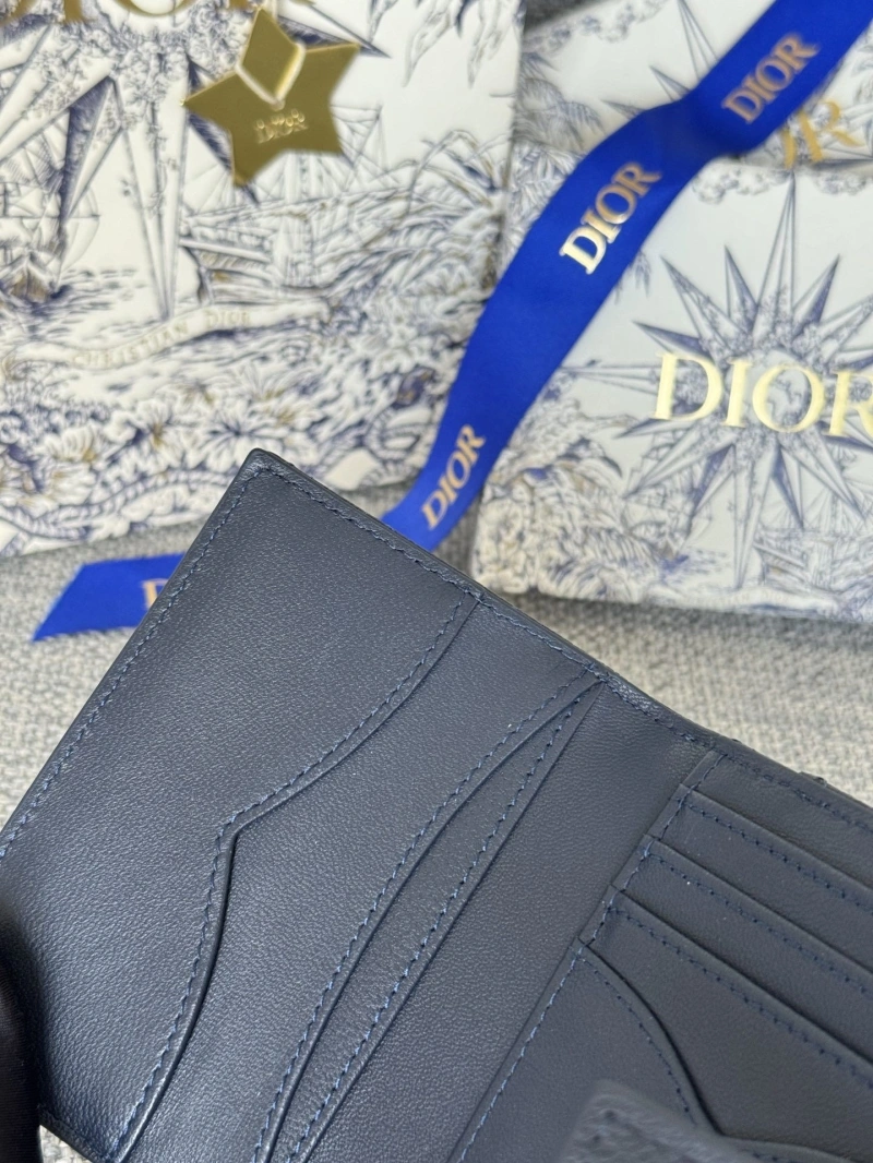 D10r wallets 4081-0688