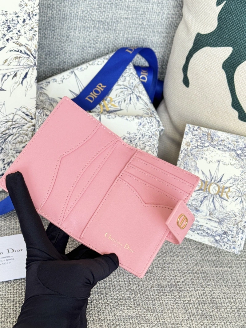 D10r wallets 4081-0689