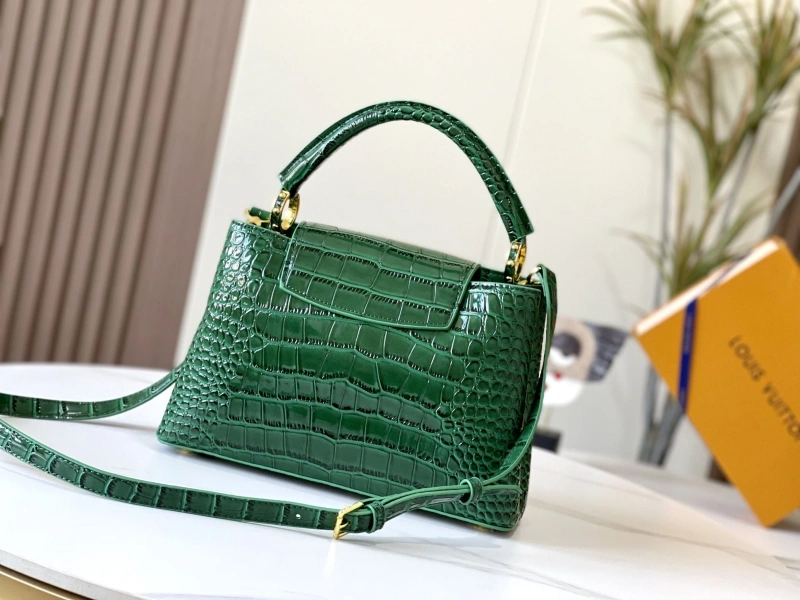 LV Capucines Bags 4081B-0299