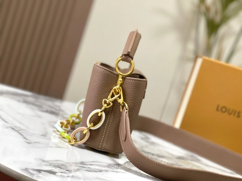 LV Capucines Bags 4081B-0339