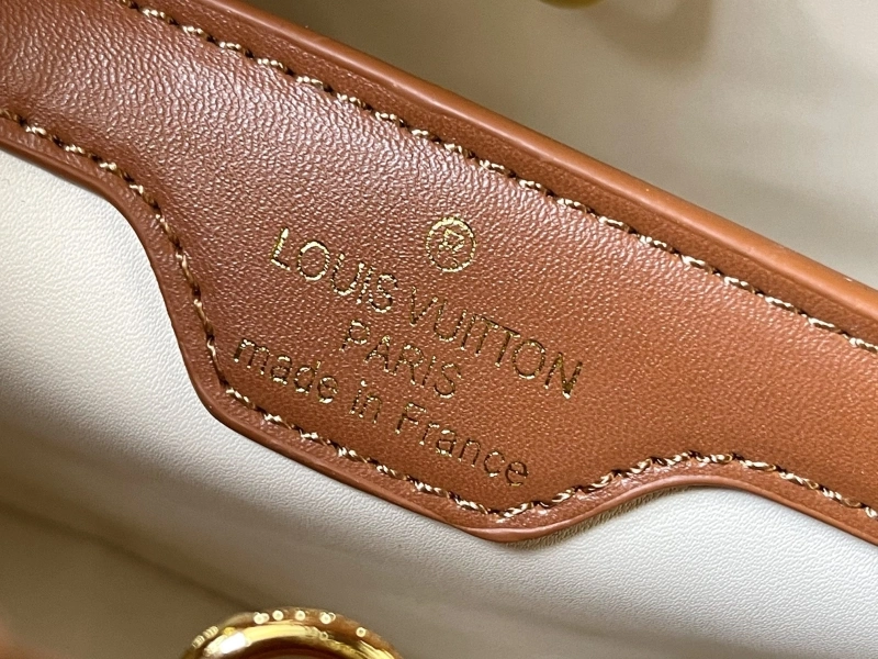 LV Capucines Bags 4081B-0430