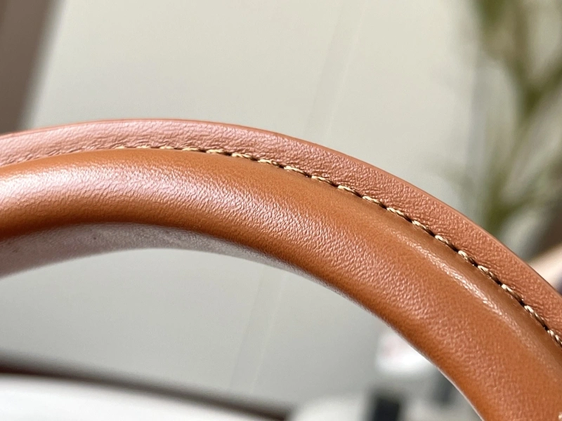 LV Capucines Bags 4081B-0434