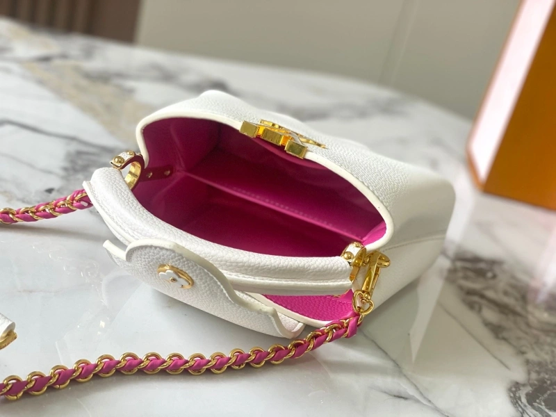 LV Capucines Bags 4081B-0438