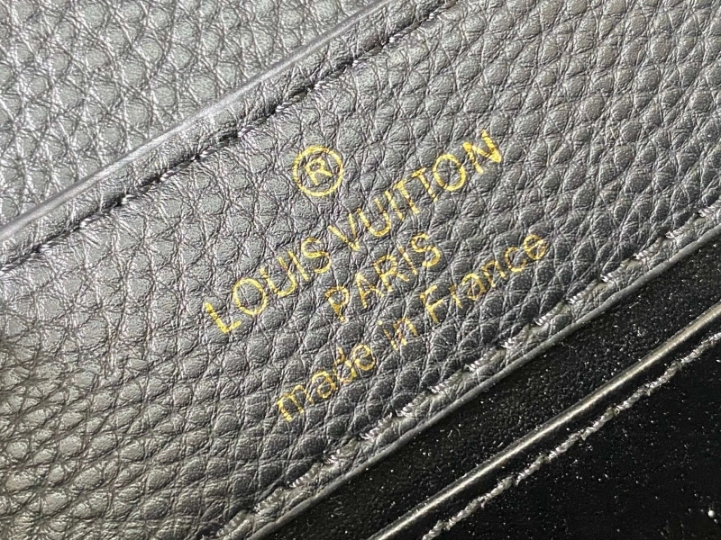 LV Capucines Bags 4081B-0444
