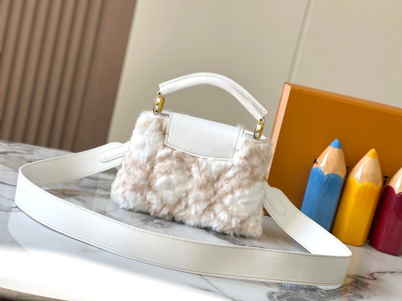 LV Capucines Bags 4081B-0450