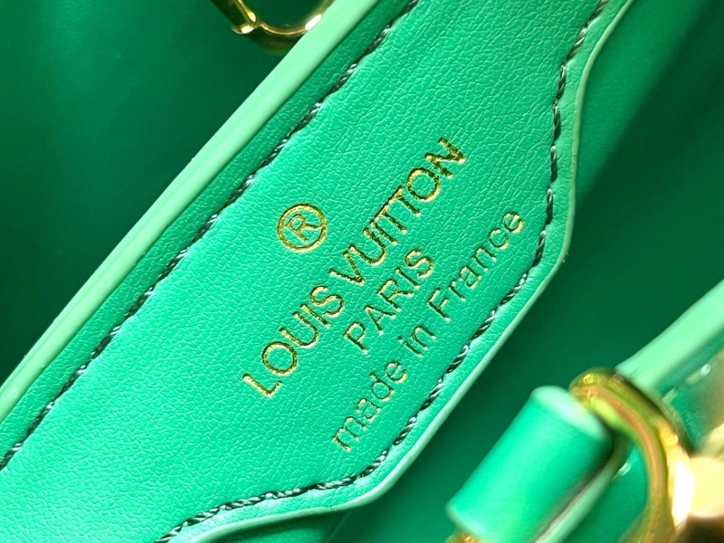 LV Capucines Bags 4081B-0453