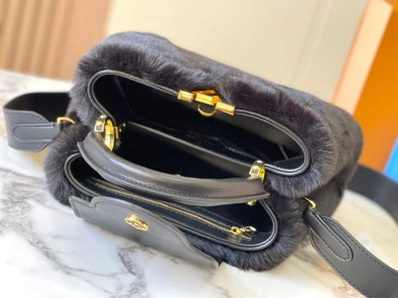 LV Capucines Bags 4081B-0455