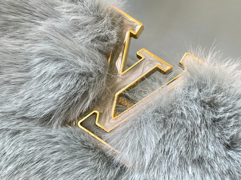 LV Capucines Bags 4081B-0459