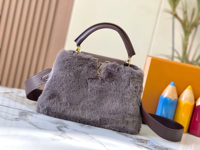 LV Capucines Bags 4081B-0461