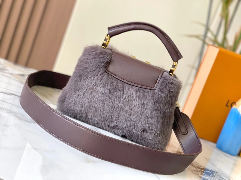 LV Capucines Bags 4081B-0462