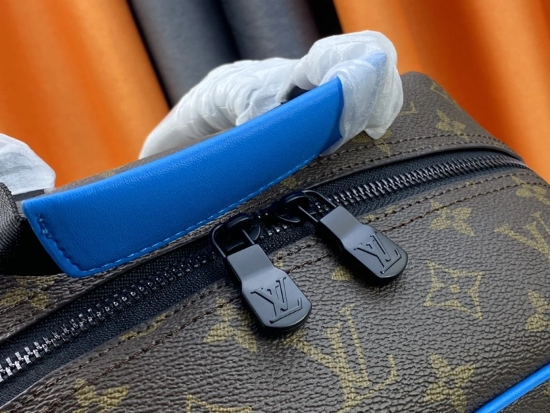LV Backpacks 4081B-0497