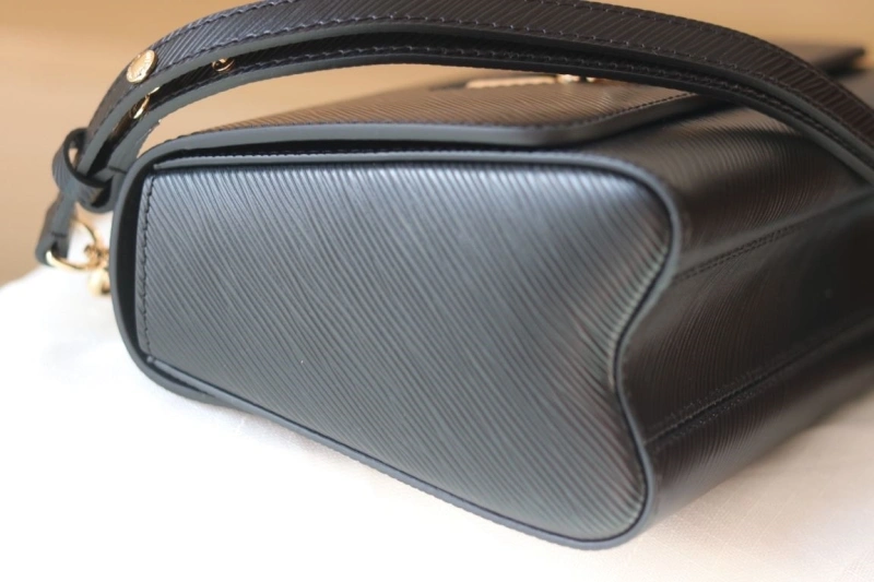 lv twist De*1m bags 4081b-0957