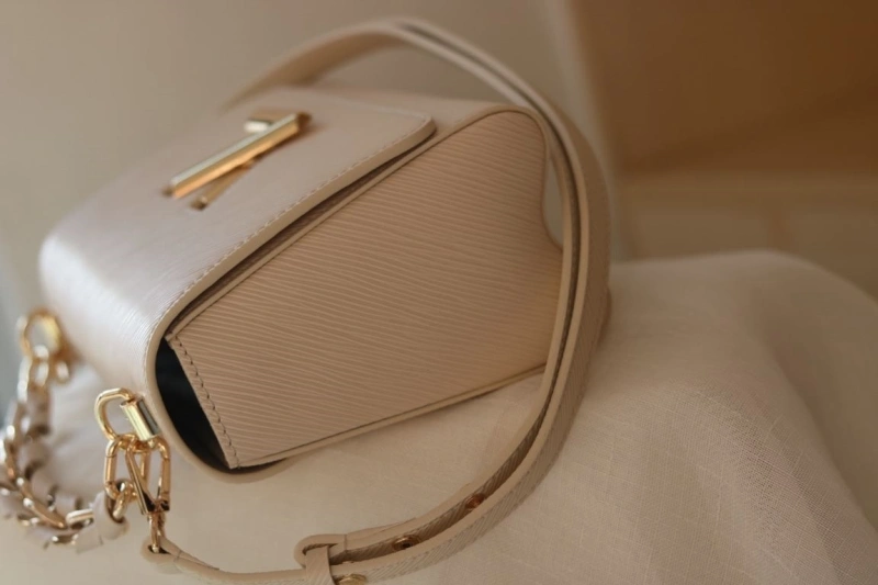lv twist De*1m bags 4081b-0959