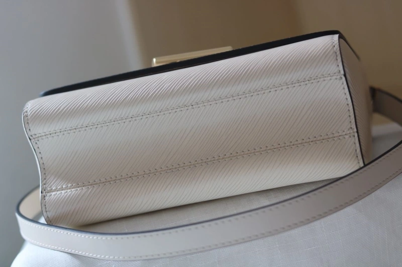 lv twist De*1m bags 4081b-0962