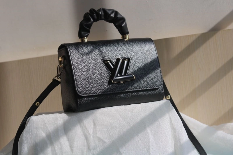 lv twist De*1m bags 4081b-0965