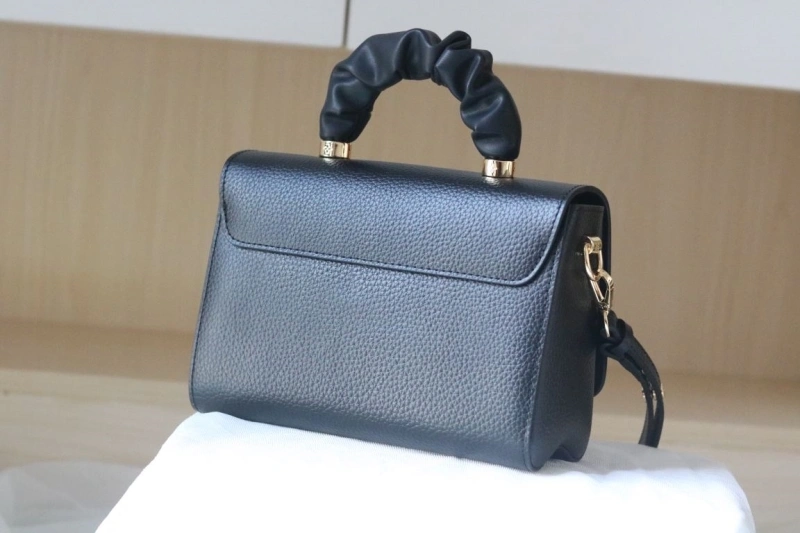 lv twist De*1m bags 4081b-0965