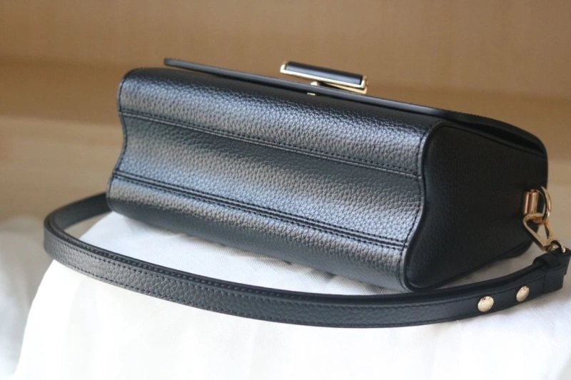 lv twist De*1m bags 4081b-0965