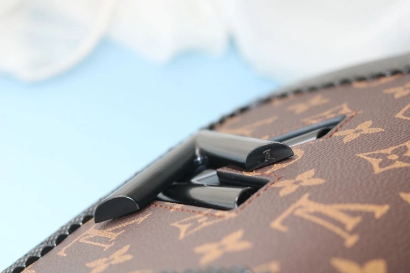 lv twist De*1m bags 4081b-0980