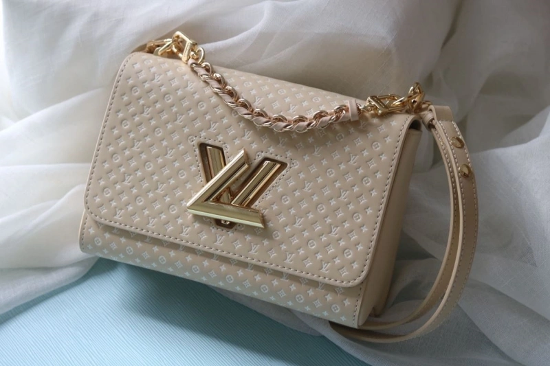 lv twist De*1m bags 4081b-0989