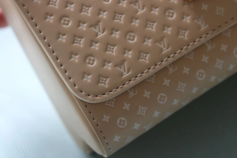 lv twist De*1m bags 4081b-0989