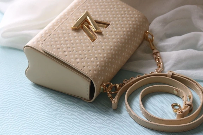 lv twist De*1m bags 4081b-0989