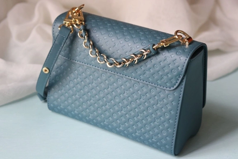 lv twist De*1m bags 4081b-0990