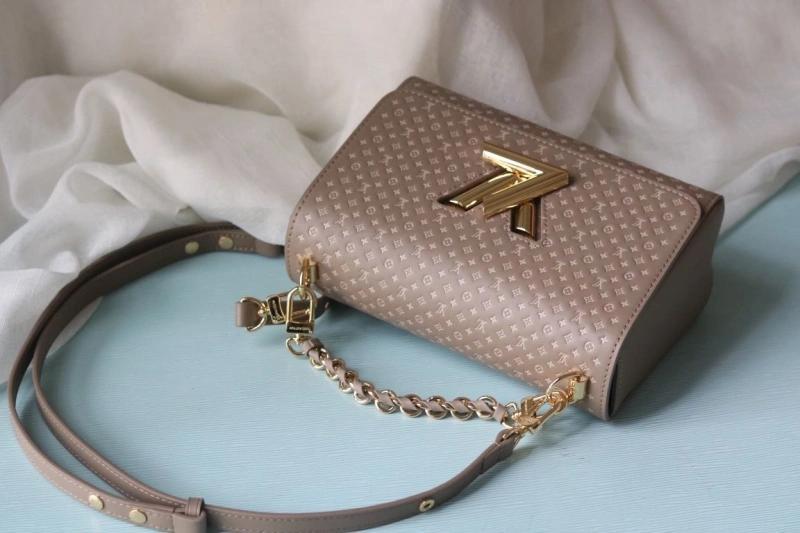 lv twist De*1m bags 4081b-0991