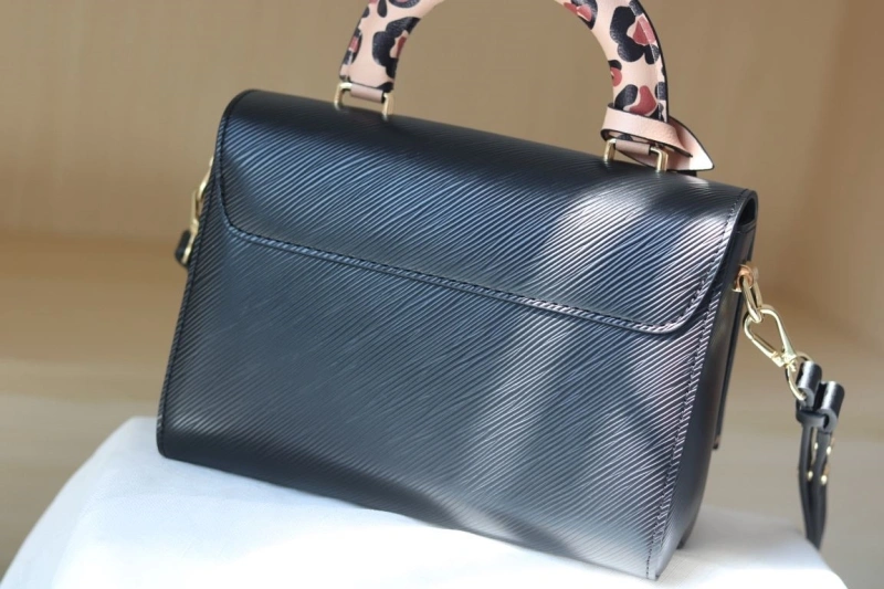 lv twist De*1m bags 4081b-0996