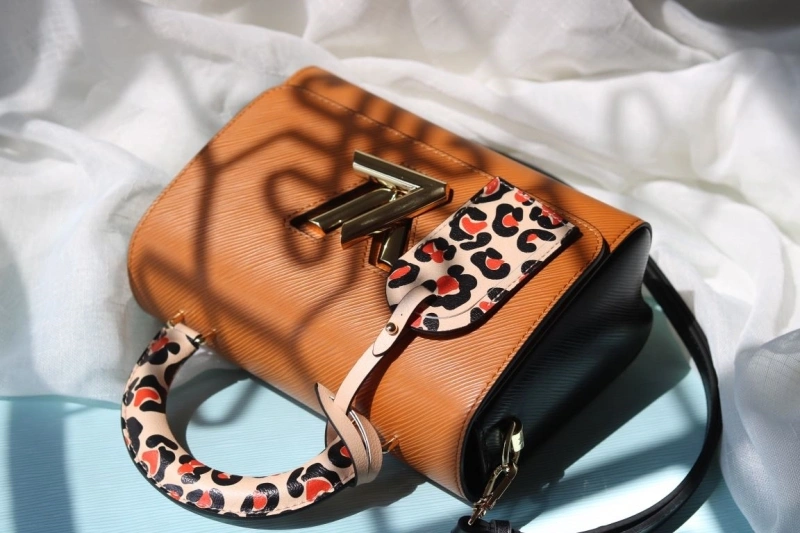 lv twist De*1m bags 4081b-0997