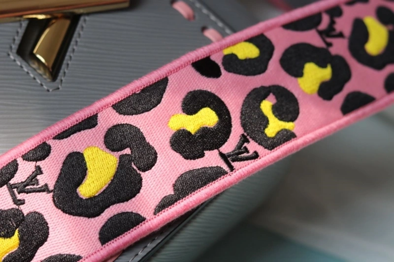 lv twist De*1m bags 4081b-1006