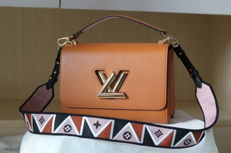 lv twist De*1m bags 4081b-1008